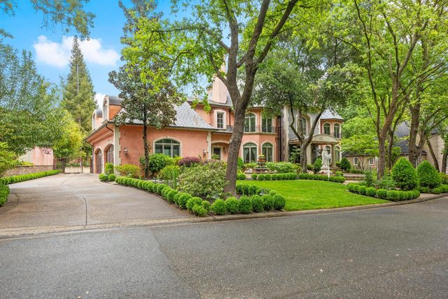 5021 Jardin Ln, Carmichael, CA 95608