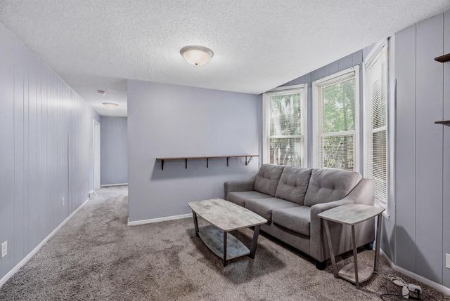 53 Dale Street N, Saint Paul, MN 55102