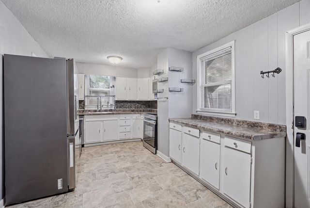 53 Dale Street N, Saint Paul, MN 55102