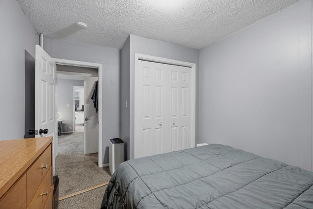 53 Dale Street N, Saint Paul, MN 55102
