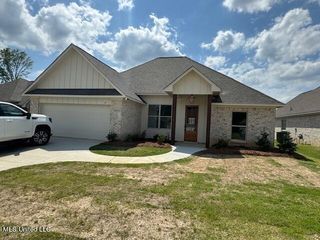 317 Willow Way, 158, Canton, MS 39046