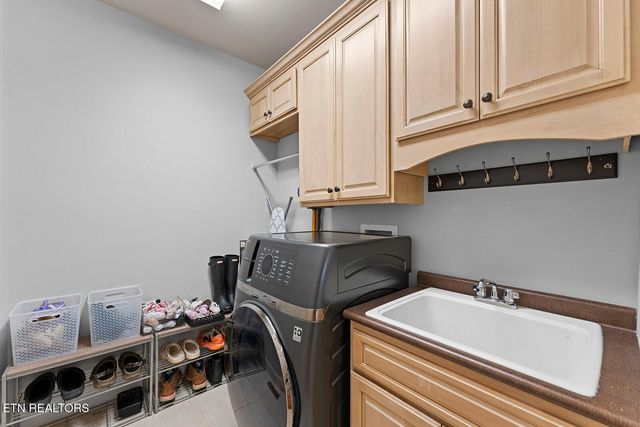 9607 Levens Way, Knoxville, TN 37922