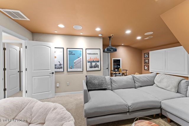 9607 Levens Way, Knoxville, TN 37922