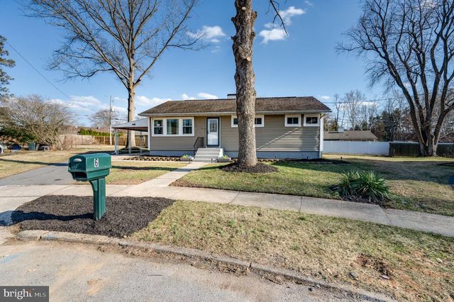 6 CIRCLE DR, Reading, PA 19606