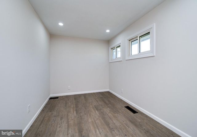 6 CIRCLE DR, Reading, PA 19606