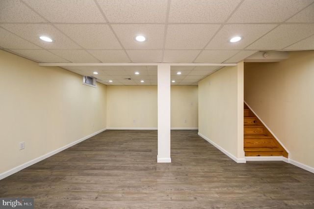 6 CIRCLE DR, Reading, PA 19606