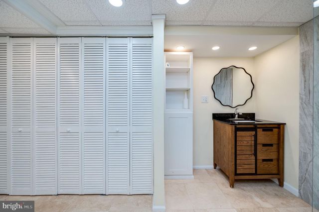 6 CIRCLE DR, Reading, PA 19606