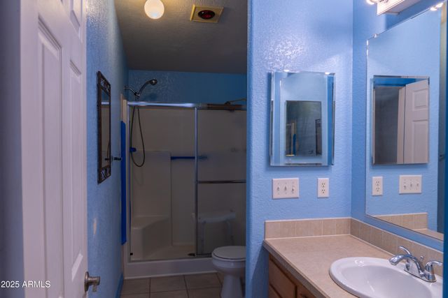 30660 S VAGABOND Trail, Congress, AZ 85332