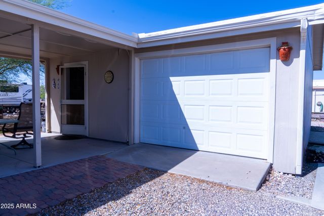 30660 S VAGABOND Trail, Congress, AZ 85332