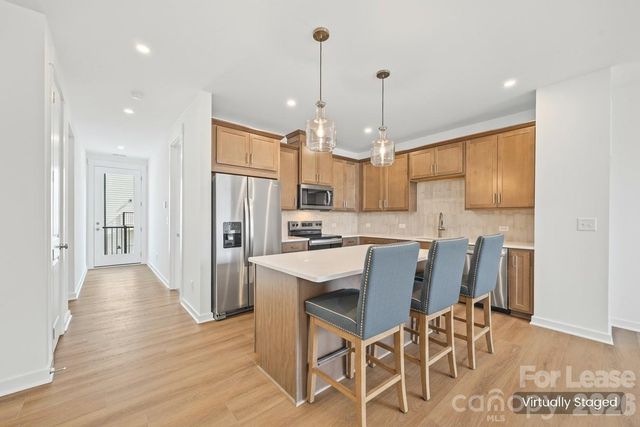 7216 Westrow Avenue, Charlotte, NC 28278