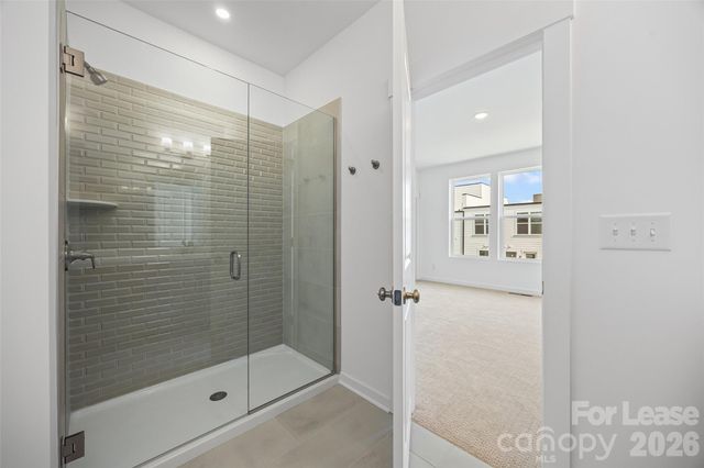 7216 Westrow Avenue, Charlotte, NC 28278