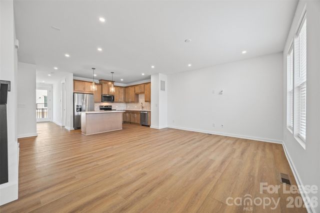 7216 Westrow Avenue, Charlotte, NC 28278