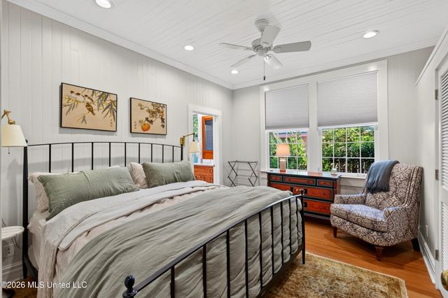 241 Washington Street, Bay Saint Louis, MS 39520