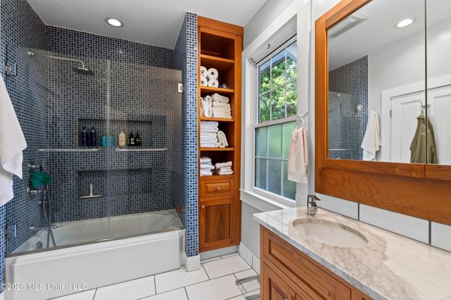 241 Washington Street, Bay Saint Louis, MS 39520