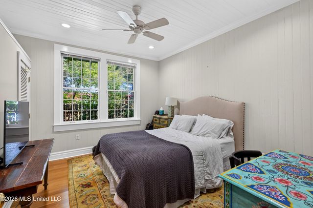 241 Washington Street, Bay Saint Louis, MS 39520