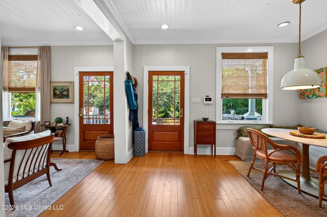 241 Washington Street, Bay Saint Louis, MS 39520