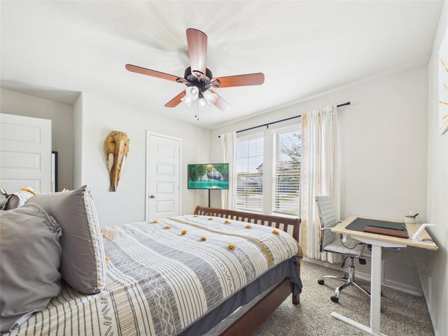 11020 33rd Avenue N, Texas City, TX 77591