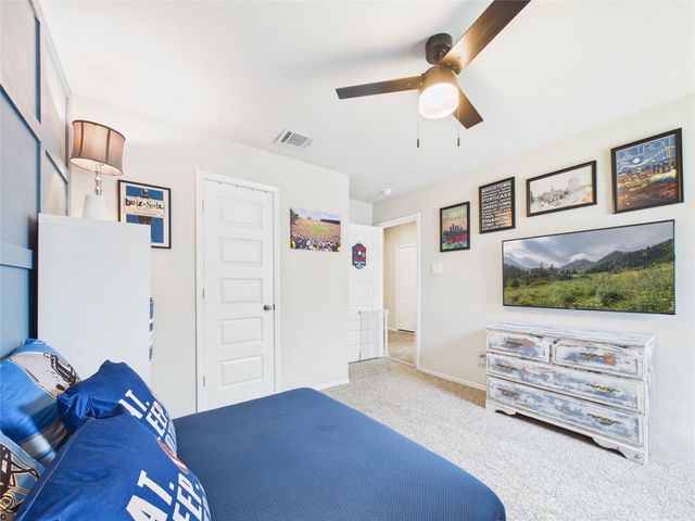 11020 33rd Avenue N, Texas City, TX 77591