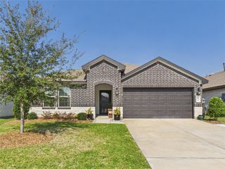 11020 33rd Avenue N, Texas City, TX 77591