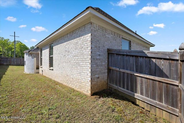 1319 Jasmine Way, Flowood, MS 39232