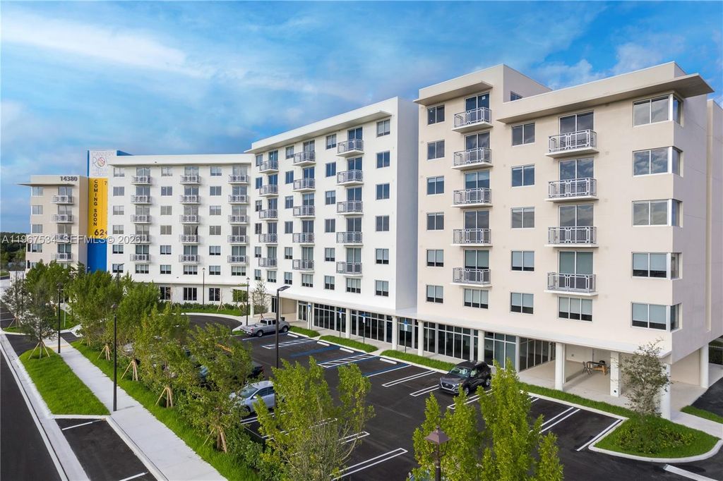 14380 SW 261st St 407, Miami, FL 33032