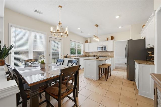 2135 Sugar Maple Lane NW, Acworth, GA 30101