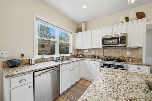 2135 Sugar Maple Lane NW, Acworth, GA 30101