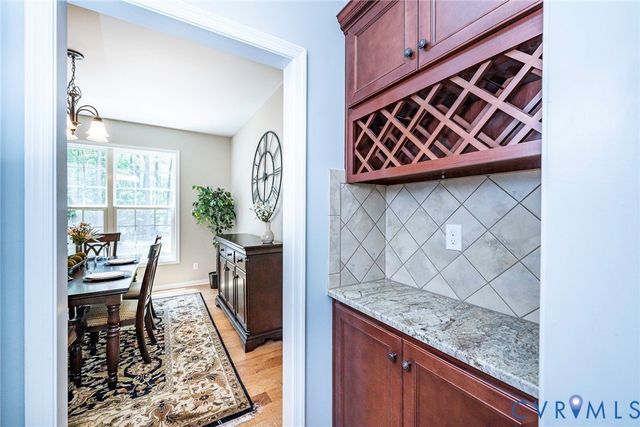 9101 Beaver Bridge Rd, Moseley, VA 23120