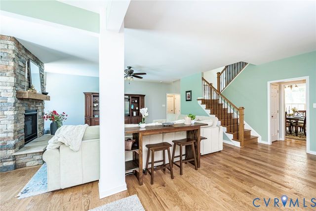 9101 Beaver Bridge Rd, Moseley, VA 23120