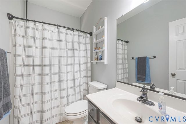 9101 Beaver Bridge Rd, Moseley, VA 23120