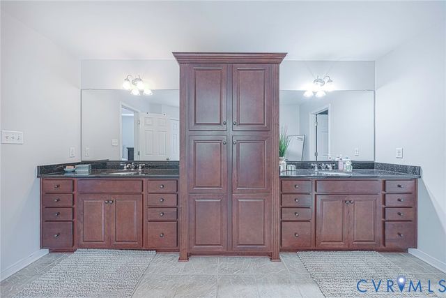 9101 Beaver Bridge Rd, Moseley, VA 23120