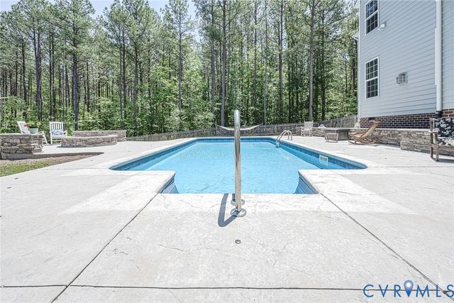 9101 Beaver Bridge Rd, Moseley, VA 23120