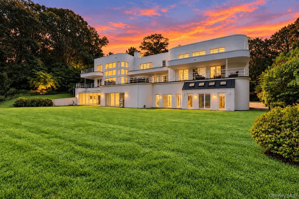 26 Tennis Court Road, Oyster Bay, NY 11771 — photo 5