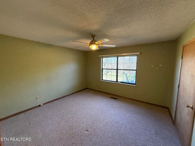 144 Atkins Rd, Madisonville, TN 37354