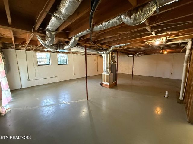 144 Atkins Rd, Madisonville, TN 37354