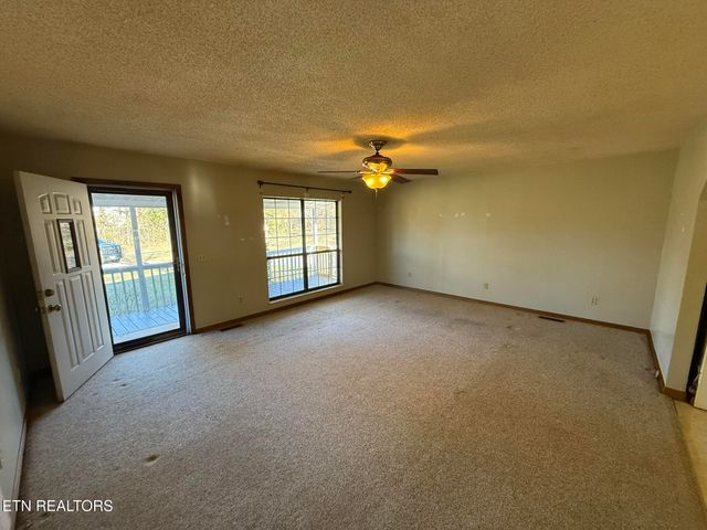 144 Atkins Rd, Madisonville, TN 37354