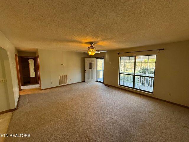 144 Atkins Rd, Madisonville, TN 37354