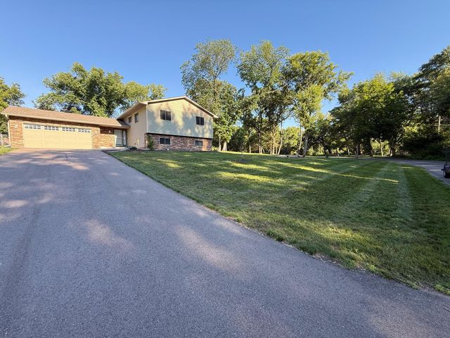 11660 Lehigh Avenue S, Hastings, MN 55033