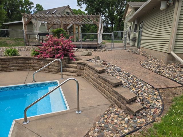 11660 Lehigh Avenue S, Hastings, MN 55033