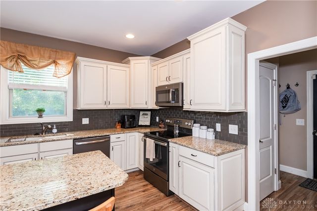 55 Hickory Pointe Drive, Germantown, OH 45327