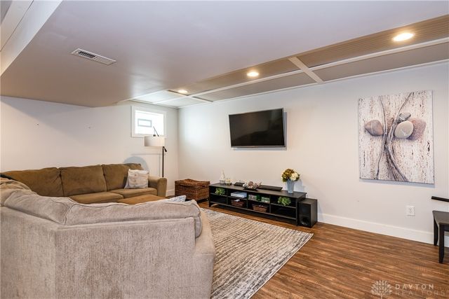 55 Hickory Pointe Drive, Germantown, OH 45327