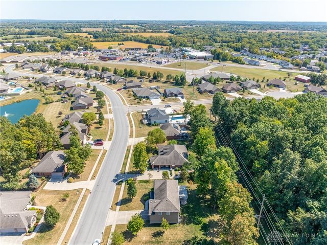 55 Hickory Pointe Drive, Germantown, OH 45327