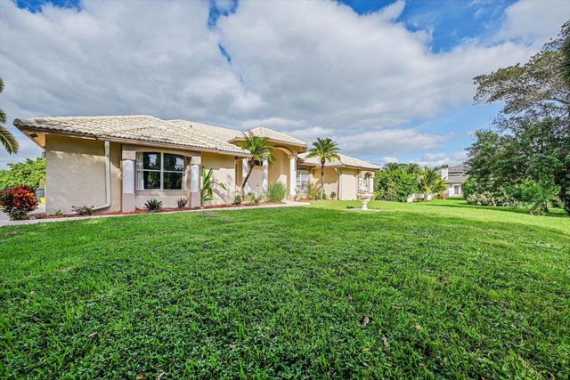 8671 155th Place N, Palm Beach Gardens, FL 33418