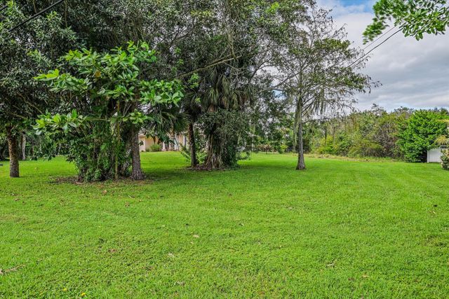 8671 155th Place N, Palm Beach Gardens, FL 33418