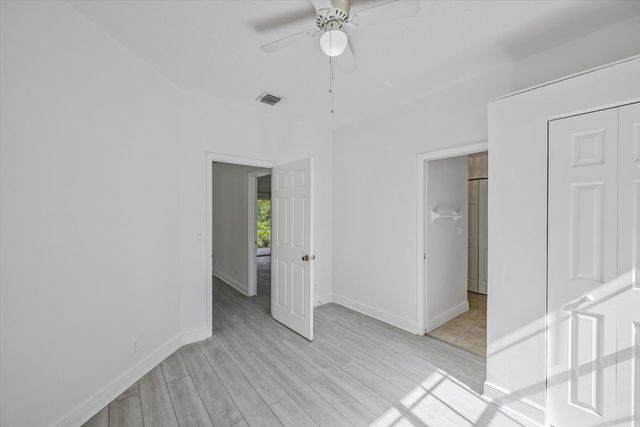 8671 155th Place N, Palm Beach Gardens, FL 33418