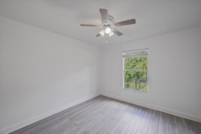 8671 155th Place N, Palm Beach Gardens, FL 33418