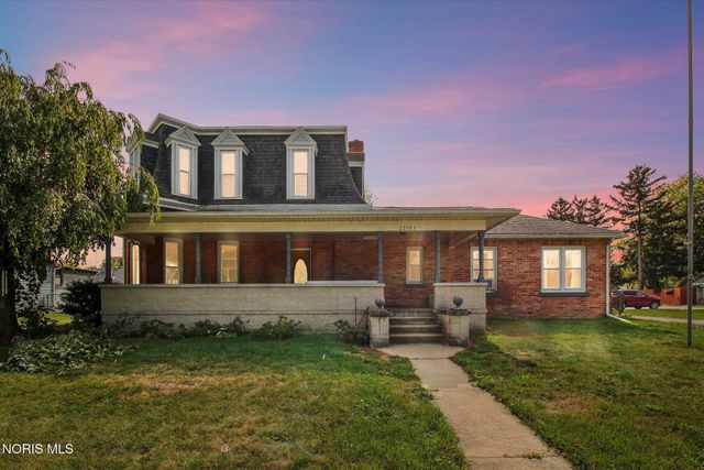 23763 W Front Street, Grand Rapids, OH 43522