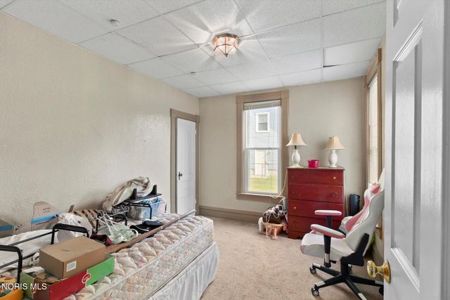 23763 W Front Street, Grand Rapids, OH 43522