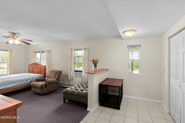 23763 W Front Street, Grand Rapids, OH 43522