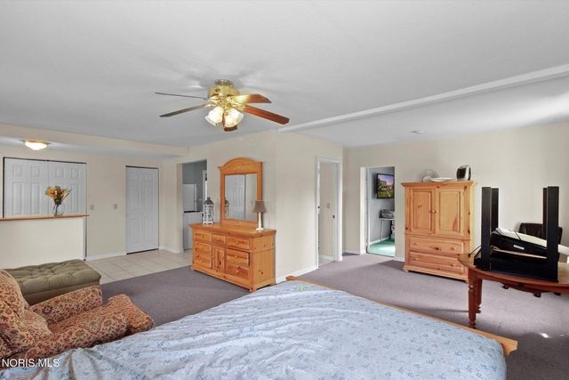 23763 W Front Street, Grand Rapids, OH 43522